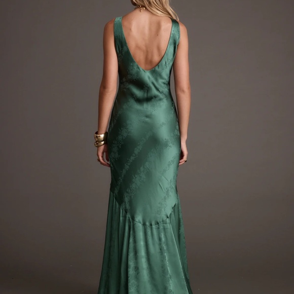 Willow Emerald Jacquard Maxi Dress - Picture 3 of 6